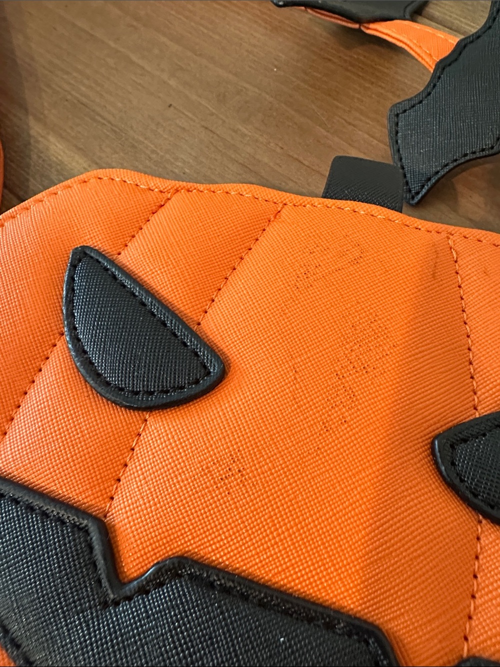 Halloween Purse - Picture 2 of 2